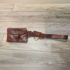 Spikes & Sparrow Brown Leather Fanny Pack Purse Belt Bag Excellent Condition